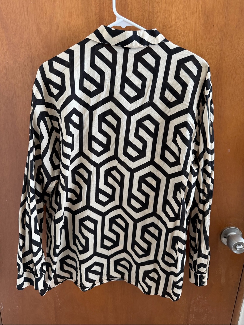Zara Black & Cream Geometric Button-Down Shirt - Picture 5 of 5